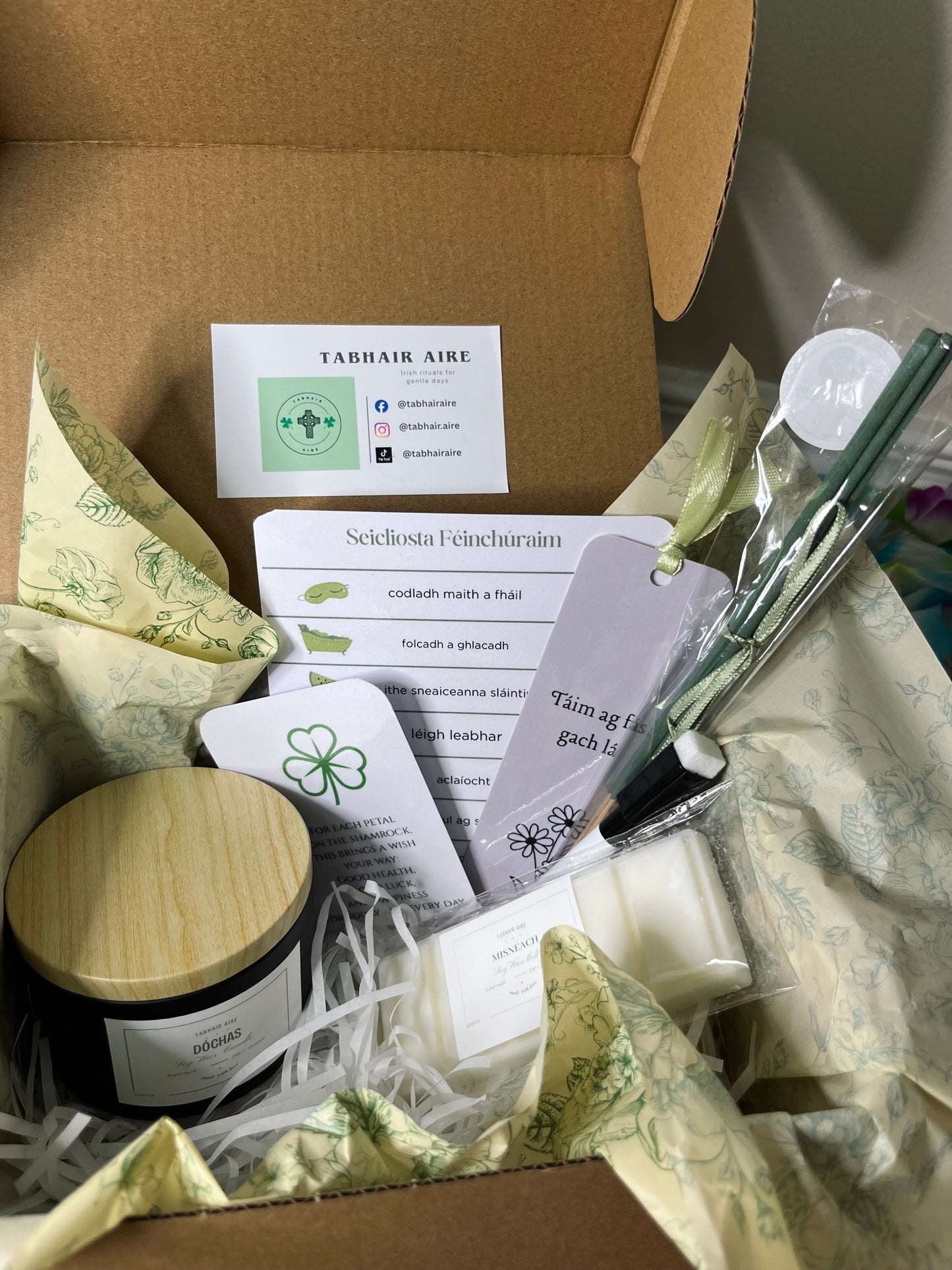 8oz Bósca Féinchúram (self-care box)